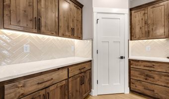 912 SE 35TH St, Battle Ground, WA 98604