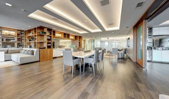 310 STRAND St 304, Alexandria, VA 22314