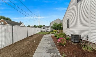 32 Waterman Ave, Johnston, RI 02919
