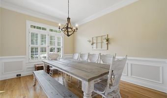 2440 Saxony Trce, Alpharetta, GA 30005