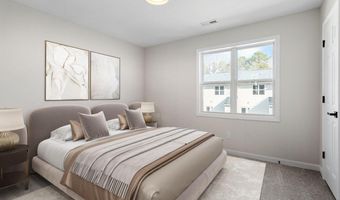 407 E Williams St, Angier, NC 27501