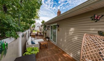 19 Buchanan Ave, Amity Harbor, NY 11701