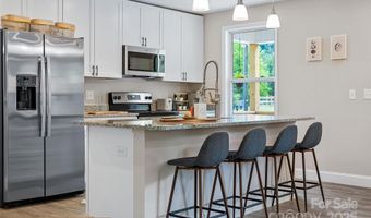 9 Silent Pl, Asheville, NC 28806