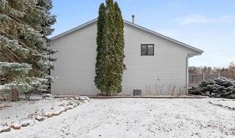 6834 132nd Street Ct, Apple Valley, MN 55124