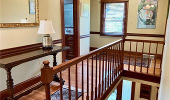 203 Randwood Dr, Amherst, NY 14068