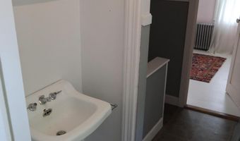 7 Elm St, Augusta, ME 04330