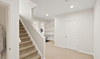 43878 CAMELLIA St, Ashburn, VA 20147