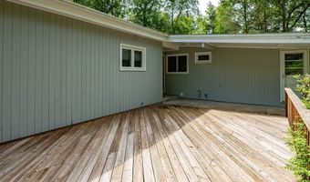74 Woods Rd, Bethany, CT 06524
