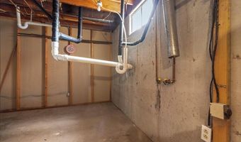207 Autobee Ln, Avondale, CO 81022