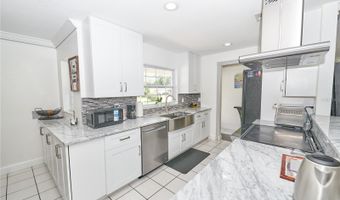 406 WEKIVA RAPIDS Dr, Altamonte Springs, FL 32714