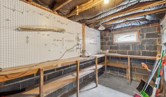 2431 N NOTTINGHAM St, Arlington, VA 22207