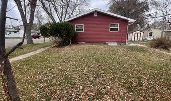 634 S Wells St, Aberdeen, SD 57401