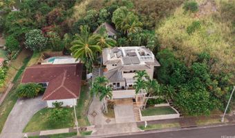 1408 Auwaiku St, Kailua, HI 96734