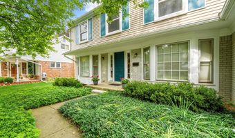 3204 Farmbrook Ct, Ann Arbor, MI 48108