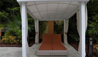 2775 NE 187th St 314, Aventura, FL 33180