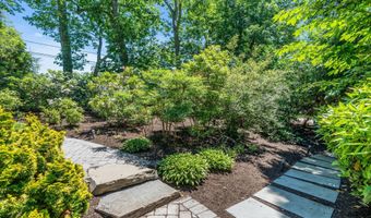 267 E Highland Ave, Atlantic Highlands, NJ 07716