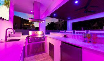 18 Mea Ln, Beach Haven, NJ 08008
