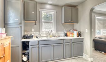 212 S 16th Ave, Caldwell, ID 83605