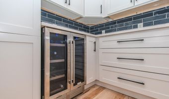 5120 Hensley Dr, Ann Arbor, MI 48103