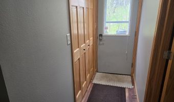 388 Longview Rd, Bottineau, ND 58318