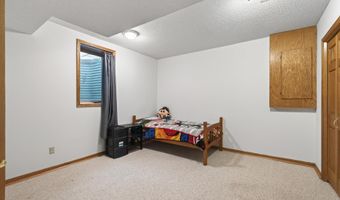 15062 Crane St NW, Andover, MN 55304