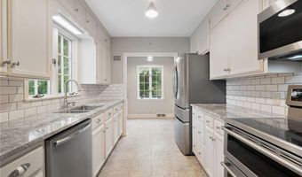 1008 8th Ave NW, Austin, MN 55912