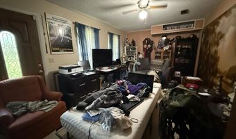 4967 Kings Rd, Bascom, FL 32423