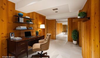 3949 Waldenwood Dr, Ann Arbor, MI 48105