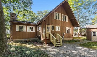 16864 Starkey Rd, Arcadia, MI 49613