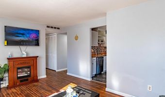 2163 Hemlock Dr, Ann Arbor, MI 48108