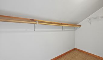 11 Richmond Ln, Adams, MA 01220
