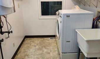 1379 Sandusky Rd, Albany, OH 45710