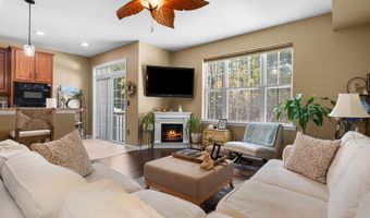 254 Hawthorne Ln, Barnegat, NJ 08005