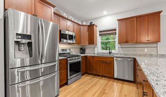 32 Birch Cir 32, Brentwood, NH 03833