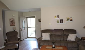 811 Thomas Dr, Angola, IN 46703