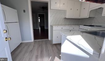 43 S MAIN St, Allentown, NJ 08501