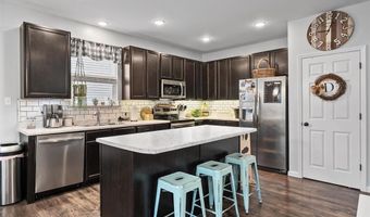 2107 Henley Woods Dr, Arnold, MO 63010