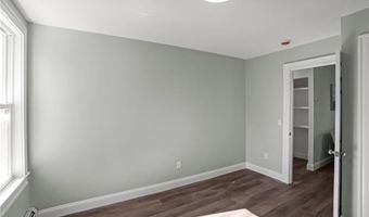 1 Cray St, Cumberland, RI 02864