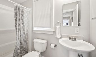 206 16th Ave, Belmar, NJ 07719