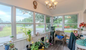 835 E Lincoln Rd, Alcoa, TN 37701