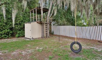 1335 YVONNE St, Apopka, FL 32712