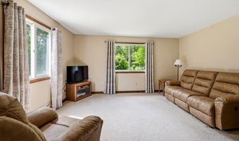 299 Middle Rd, Brentwood, NH 03833