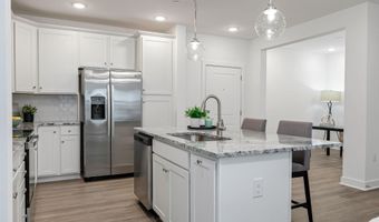 21950 GARGANEY Ter 407, Ashburn, VA 20147