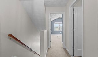 15 Morningside Dr, North Kingstown, RI 02852