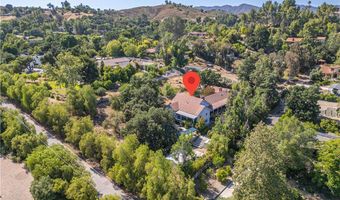 5920 Colodny Dr, Agoura Hills, CA 91301