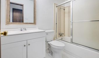 5229 Pruitt Dr, The Colony, TX 75056