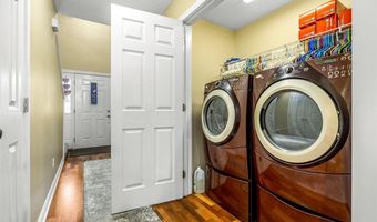 111 Emory Ct, Bardstown, KY 40004