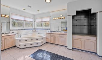 319 Redstone Dr, Cheshire, CT 06410