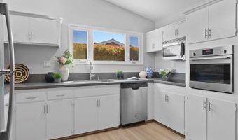 6065 Zora St, La Mesa, CA 91942
