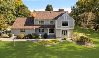 365 W Wrentham Rd, Cumberland, RI 02864